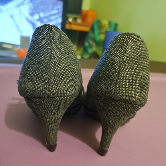 George High Heels - Picture 8 of 12